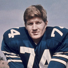 Portrait of Bob Lilly