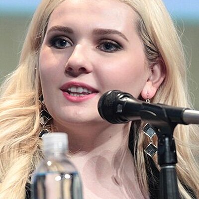 Portrait of Abigail Breslin