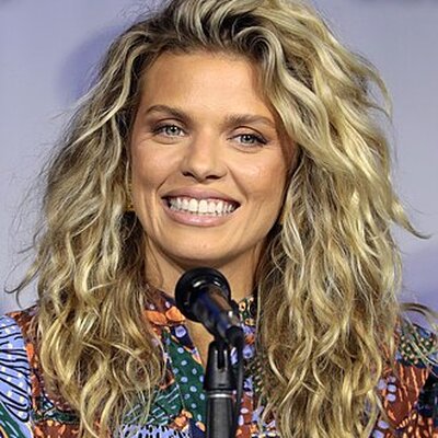Portrait of AnnaLynne McCord