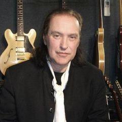 Portrait of Dave Davies
