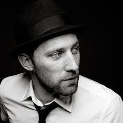 Portrait of Mat Kearney