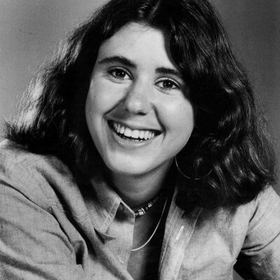 Portrait of Julie Kavner