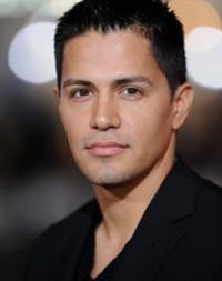 Portrait of Jay Hernandez