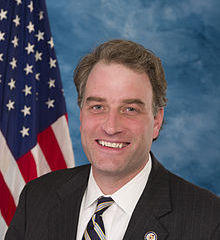 Portrait of Robert Hurt