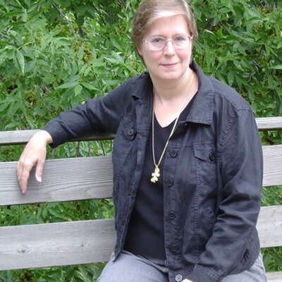 Portrait of Lois McMaster Bujold