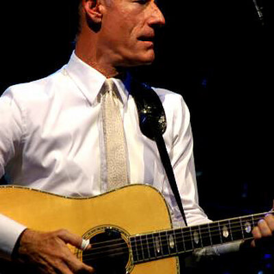Portrait of Lyle Lovett