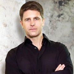 Portrait of Brad Thor