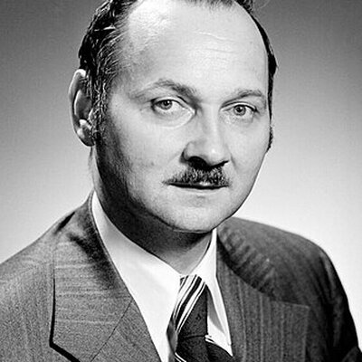 Portrait of Maurice Strong