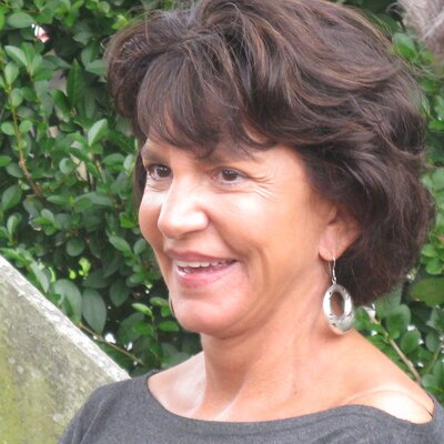 Portrait of Mercedes Ruehl