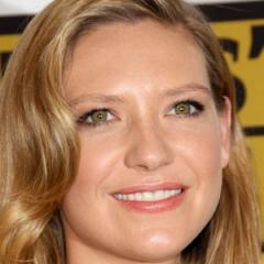 Portrait of Anna Torv