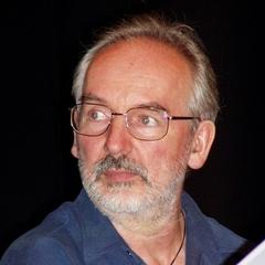Portrait of Alan Lee