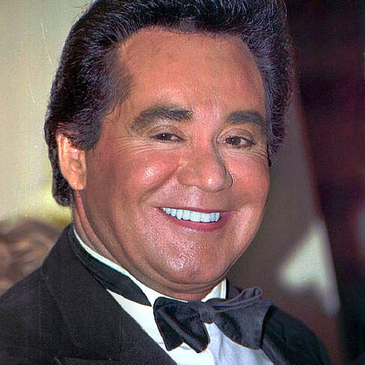Portrait of Wayne Newton