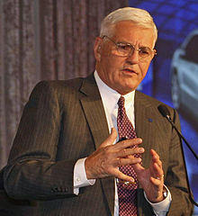 Portrait of Bob Lutz