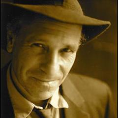 Portrait of Greg Palast
