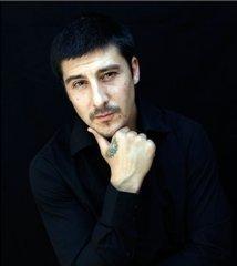 Portrait of David Belle