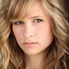 Portrait of Jenna Boyd