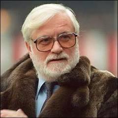Portrait of Ken Bates