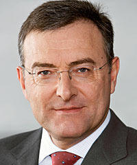 Portrait of Norbert Reithofer