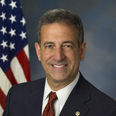 Portrait of Russ Feingold