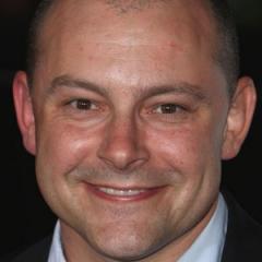 Portrait of Rob Corddry