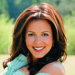 Portrait of Sara Evans