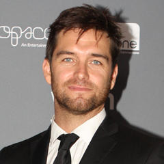 Portrait of Antony Starr
