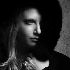 Portrait of Leigh Bardugo
