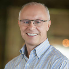 Portrait of Douglas Leone