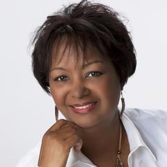 Portrait of Rachel Renée Russell