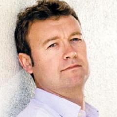 Portrait of Simon Kernick