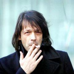Portrait of Peter Saville