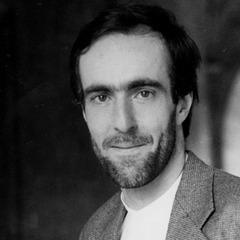 Portrait of Graham Robb