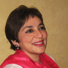 Portrait of Shauna Singh Baldwin