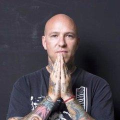 Portrait of Noah Levine