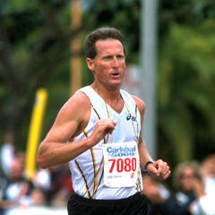 Portrait of Steve Scott