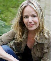 Portrait of Dani Shapiro