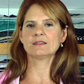 Portrait of Cyndi Lee