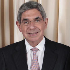 Portrait of Aaron Klug