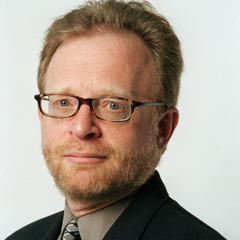 Portrait of Sam Tanenhaus