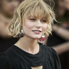 Portrait of Emilie De Ravin