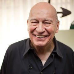 Portrait of George Lois