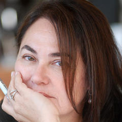 Portrait of Amy Bloom
