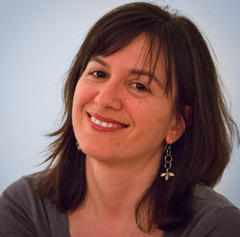 Portrait of Amy Harmon