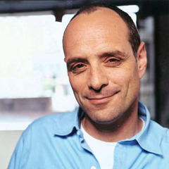 Portrait of Eric Schlosser