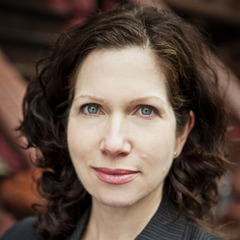Portrait of Amy Waldman