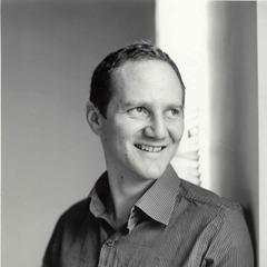 Portrait of Chris Cleave