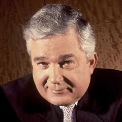 Portrait of Lou Gerstner