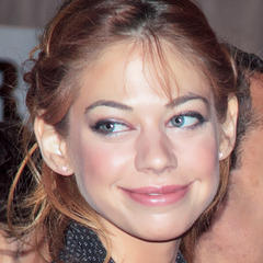Portrait of Analeigh Tipton