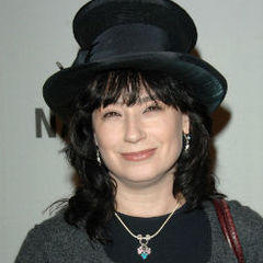 Portrait of Amy Sherman-Palladino