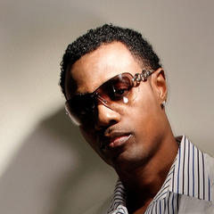 Portrait of Wayne Wonder
